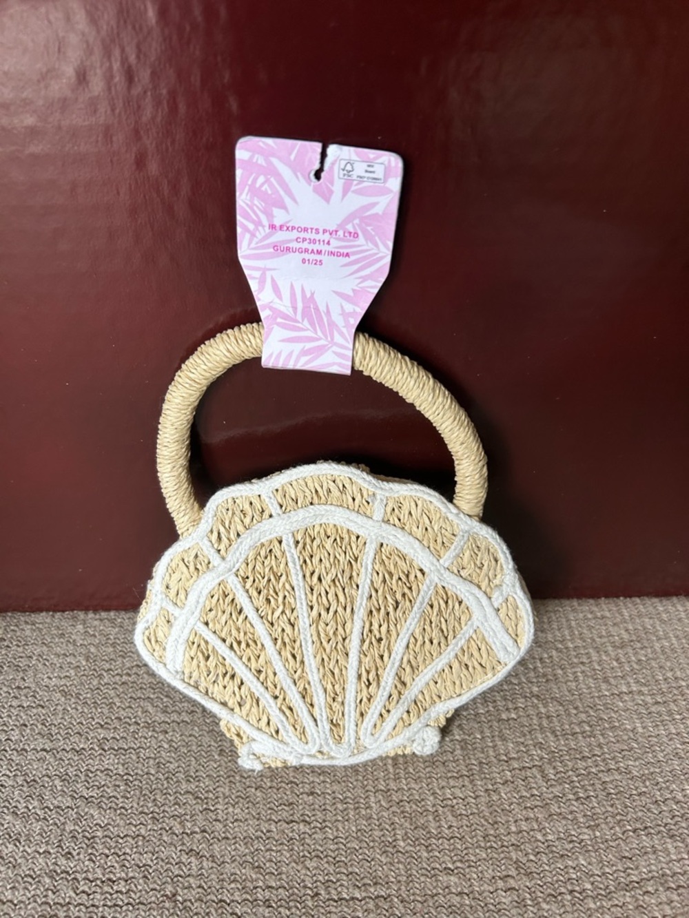 Tommy Bahama Kids woven seashell-shaped handbag , beach-themed NEW - Picture 2 of 4
